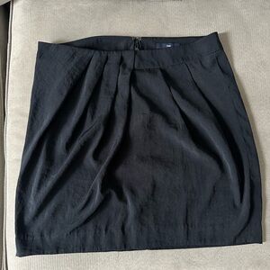 GAP Elegant Black Mini Skirt